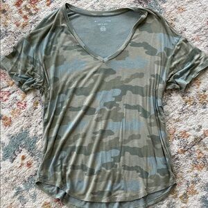 American Eagle Soft & Sexy Green Camo V-Neck Tee